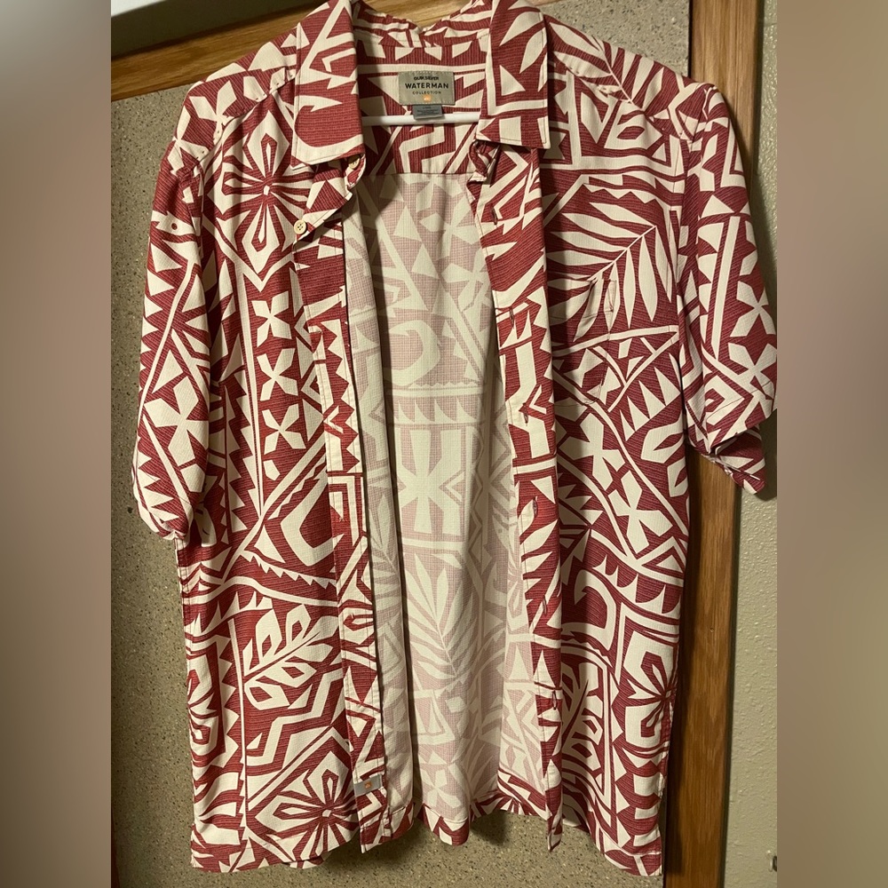Quiksilver Waterman short sleeve button down shirt